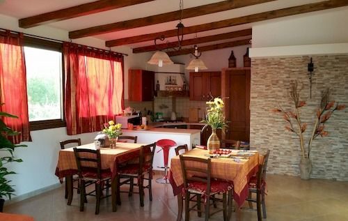 サンタ・ヴェネリーナ Anthea Dell' Etna Bed & Breakfast エクステリア 写真